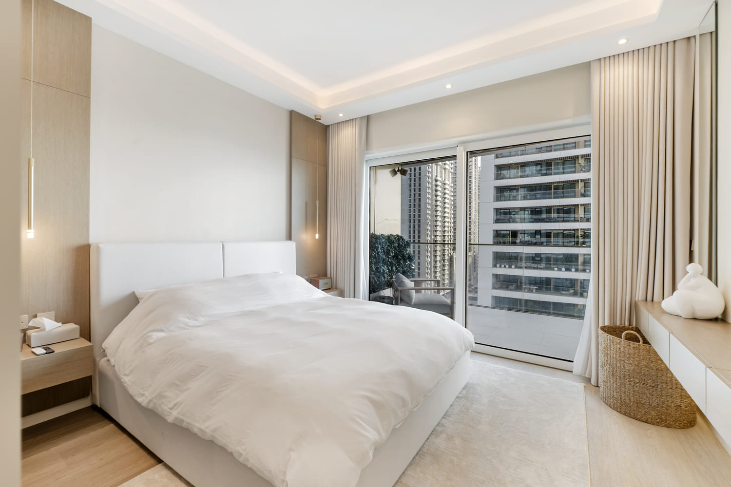 Emaar Beachfront Luxury Property Photography Showcase