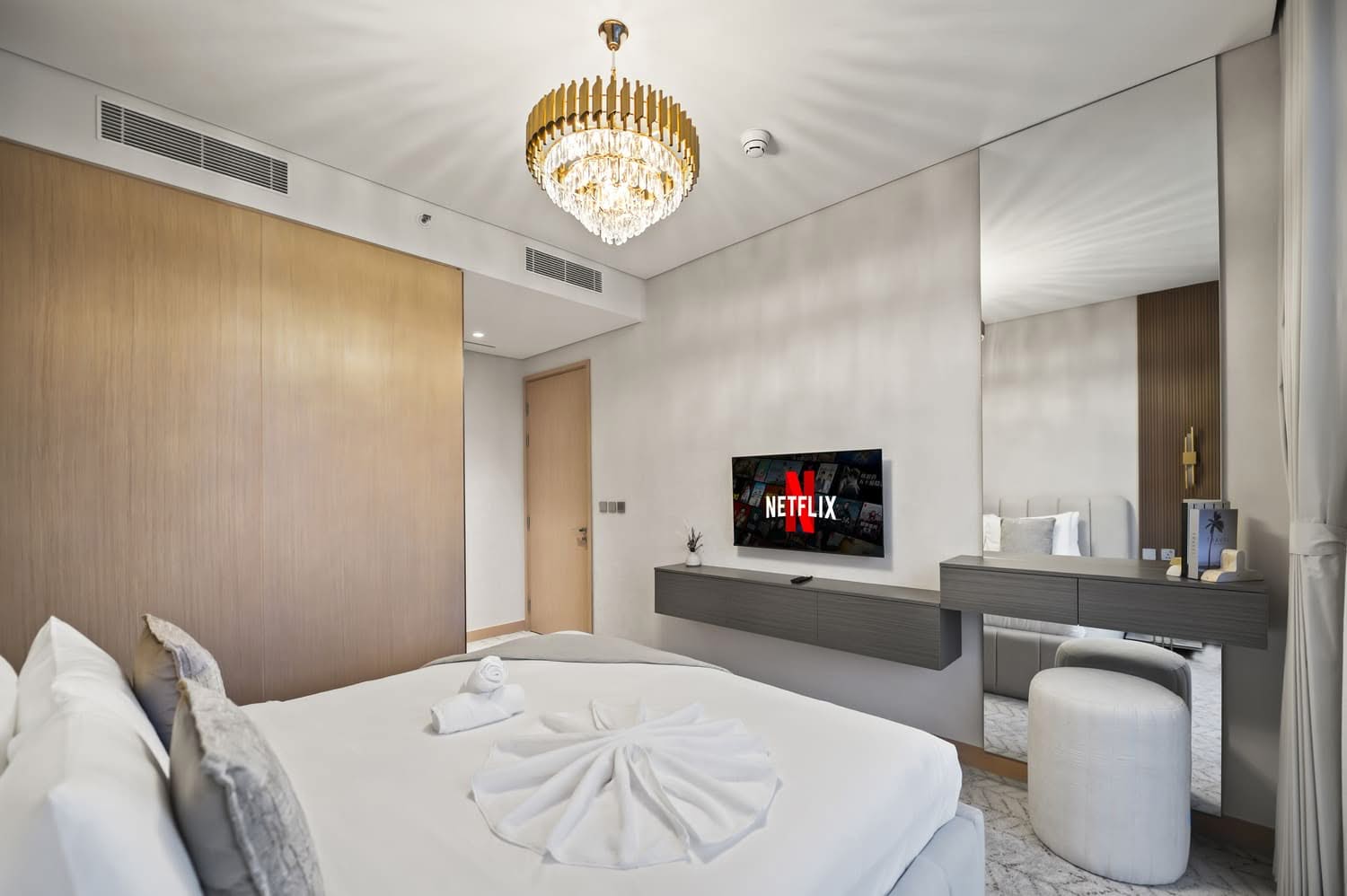 Airbnb Photography Vida Tower Downtown