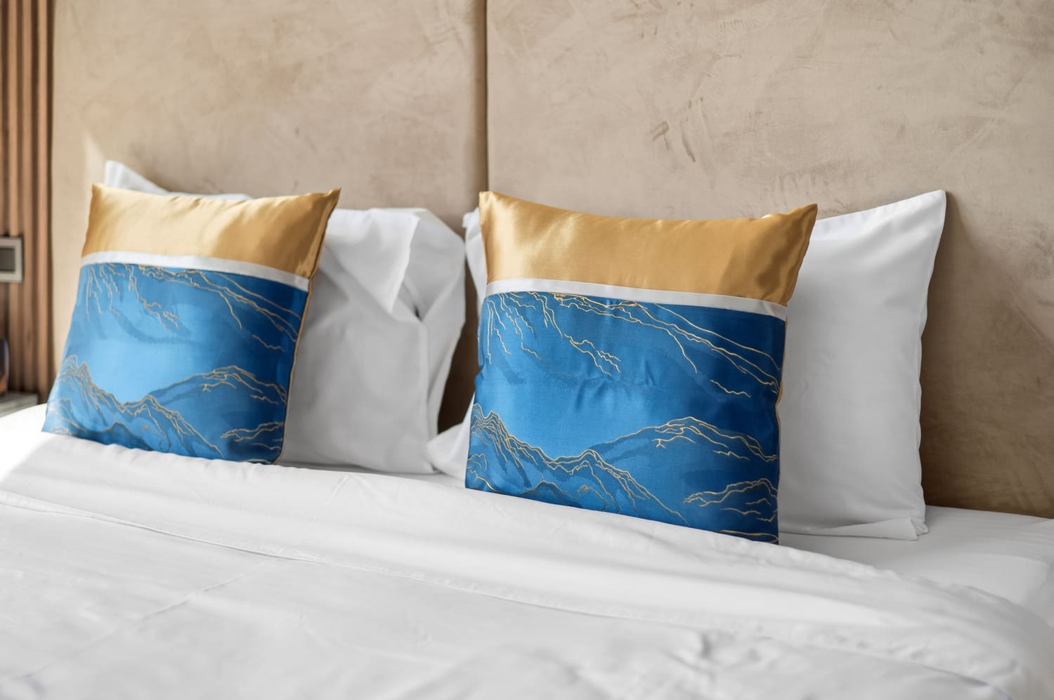 Holiday home decor photography Sobha Hartland